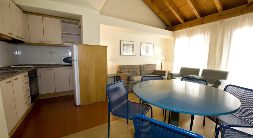 Apartamentos Pessets Adelaida Sort Kültér fotó