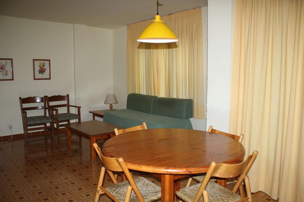 Apartamentos Pessets Adelaida Sort Kültér fotó