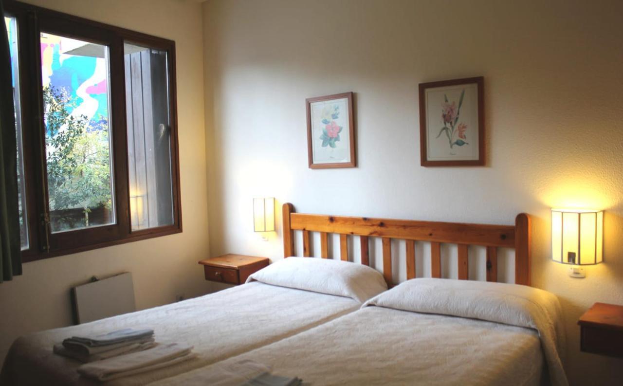 Apartamentos Pessets Adelaida Sort Kültér fotó